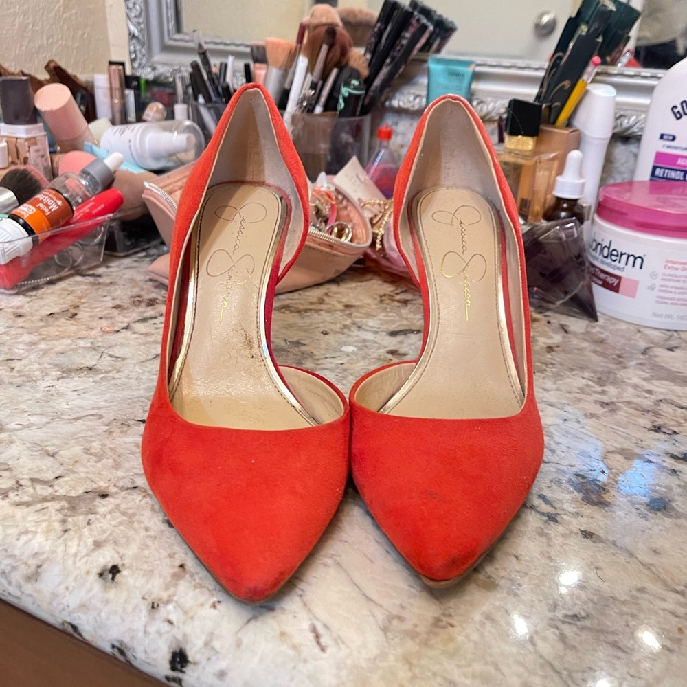 S pumps